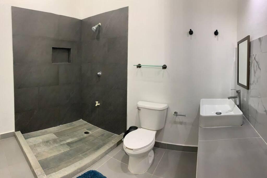 Casa Honey 4 Bedroom Oasis With Pool! Bacalar Esterno foto